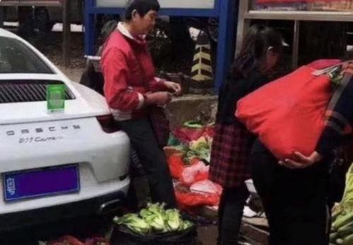 娱乐吃瓜酱大妈栏车,揭秘娱乐圈幕后风云