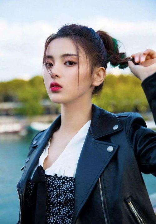 娱乐吃瓜君梁洁,娱乐吃瓜界的“瓜王”