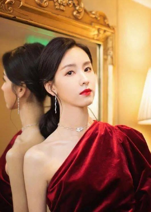 娱乐吃瓜女星私下,吃瓜女星背后的真实生活