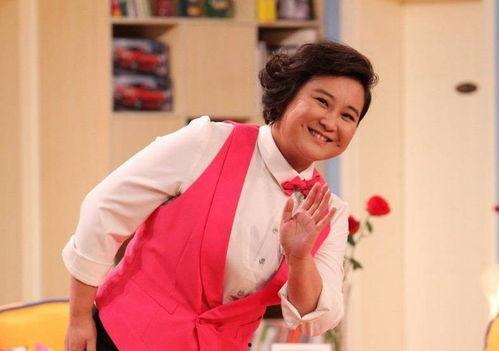 娱乐吃瓜酱贾玲,娱乐吃瓜界的“瓜王”，揭秘娱乐圈幕后故事