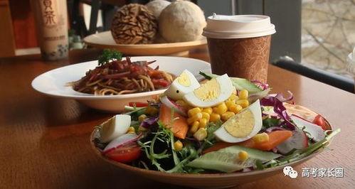 瓜趣娱乐这面吃的够美式,美式风味美食盛宴，尽享味蕾之旅