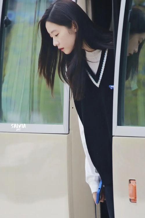 娱乐吃瓜酱 女大学生,娱乐吃瓜酱的甜蜜诱惑