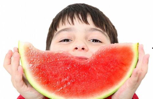 娱乐吃小瓜,吃小瓜背后的故事与真相